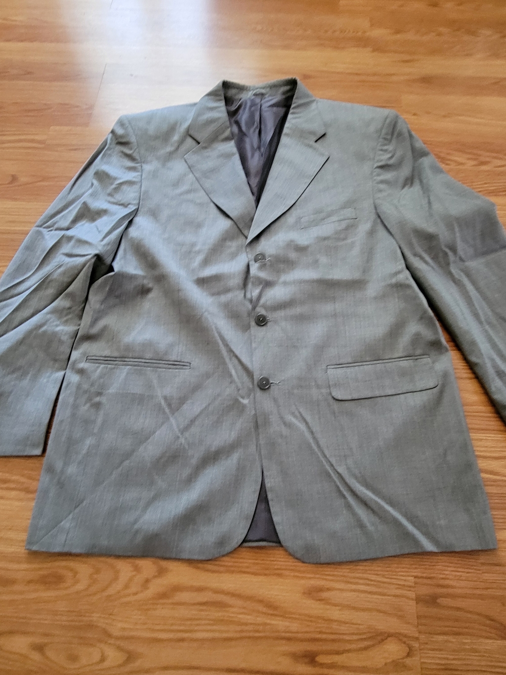 Oleg Cassini Classic Men's Gray Blazer - Timeless Tailored Jacket